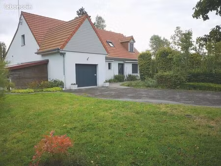 maison récente et spacieuse