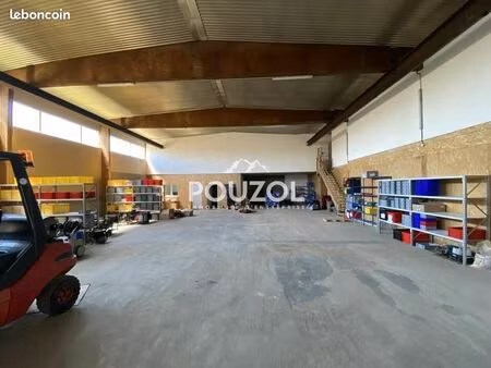 local d'activité 400 m²