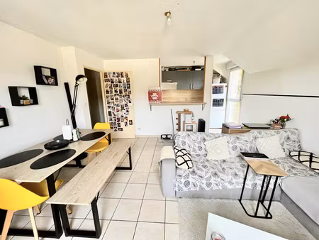 appartement t2 avec balcon