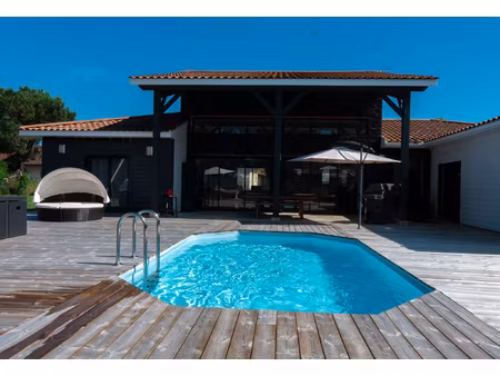 a louer magnifique maison moderne meublée