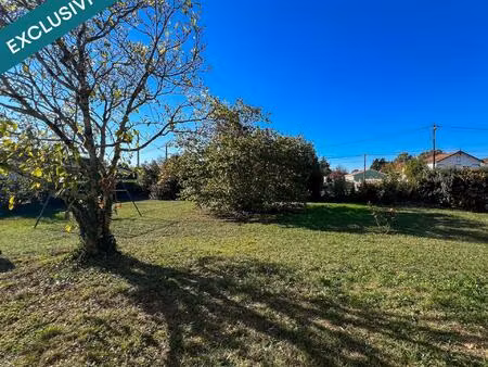 terrain 730 m2 - ambares-et-lagrave - secteur blandats / la gorp