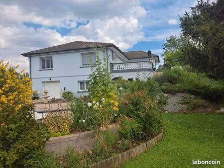 maison 5 pièces 145 m2