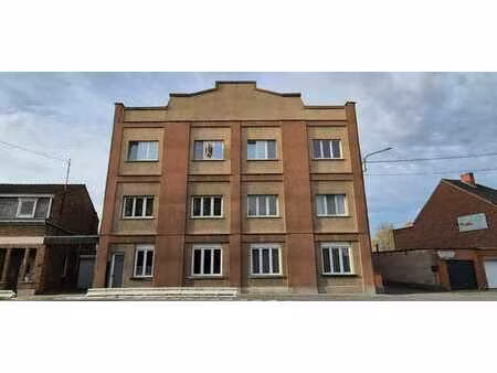 appartement 3 chambres de 125 m2 + garage idéalement situé