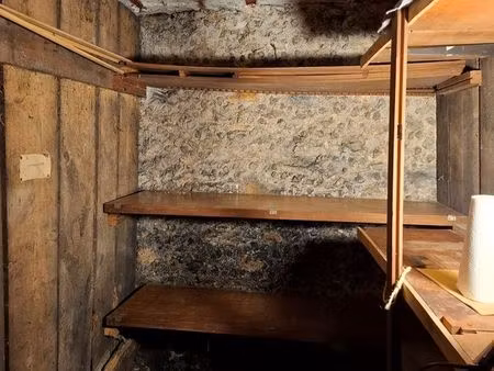 a louer cave 4.3 m² quartier jourdain  paris 19