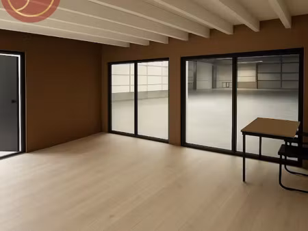 location locaux professionnels 810 m² à fenouillet (31150)  5 610 €