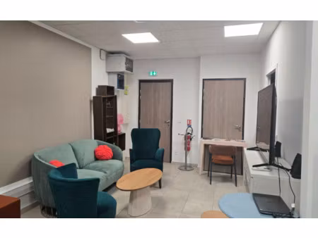 bureaux r+1 - 109m2 - la seyne sur mer