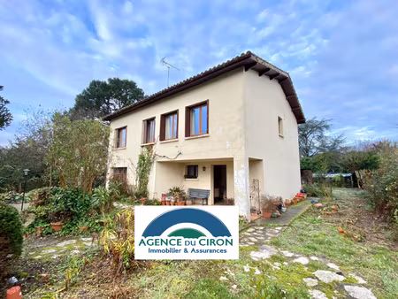 maison 3 chambres avec jardin proche toute commodités