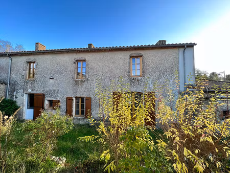 beaulieu sous la roche  ensemble de 2 maisons sur 1 362 m2 d