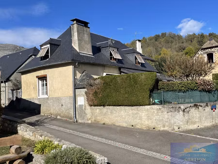 bigourdane et grange avec terrain