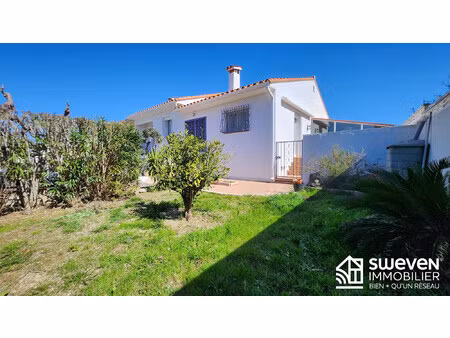 villa 3 faces 6 chambres garage piscine