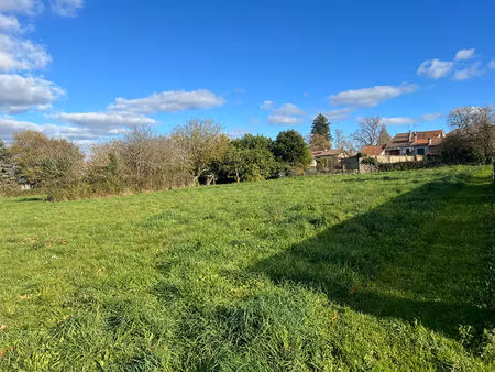 magnifique terrain constructible dans le bourg commune de cognac la foret