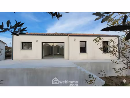 vente maison à longeville-sur-mer (85560) : à vendre / 111m² longeville-sur-mer