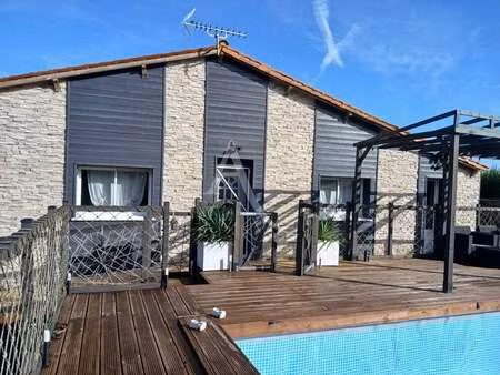 vente maison piscine à mouzeuil-saint-martin (85370) : à vendre piscine / 130m² mouzeuil-s
