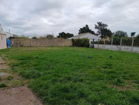 vente terrain à l'île-d'olonne (85340) : à vendre / 435m² l'île-d'olonne