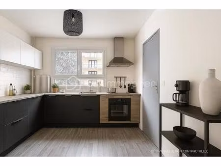 le blanc-mesnil t4 pièces de 86 m² avec 3 chambres  balcon filant  cave et parking sécuris