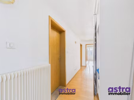 montreux-vieux : grand 4 pièces lumineux