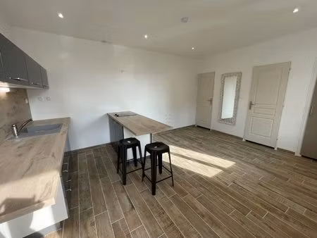 studio 23m² a louer fontaine