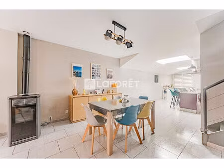 maison de ville avec séjour de 67 m² sur lambres lez douai