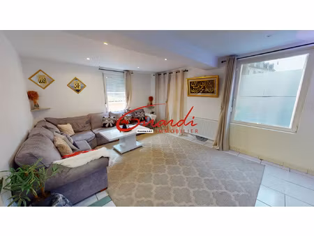 maison de ville de 103 m2 avec terasse