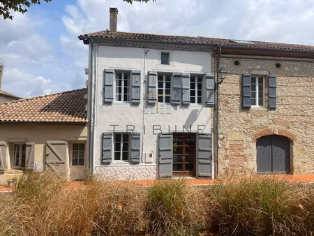 charmante maison de village de 184 m2 dans le tarn-et-garonn