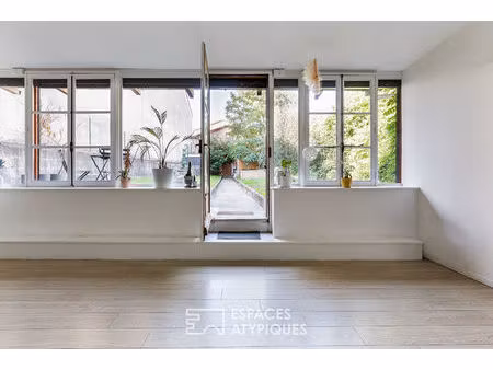 grande maison de ville avec jardin et garage