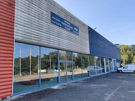 local commercial à louer