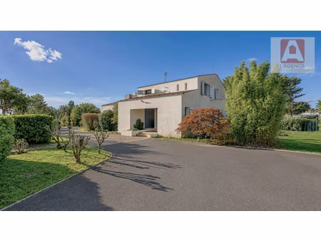 à vendre - maison familiale à brétignolles-sur-mer