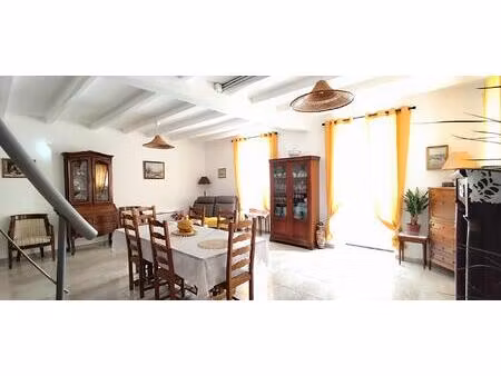 maison de campagne à 3 /4 minutes des commodités !