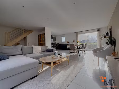 maison talensac 5 pièce(s) 3 chambres jardin et garage