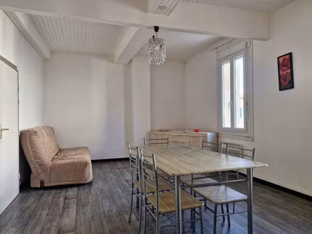 a louer t2 meuble port la nouvelle