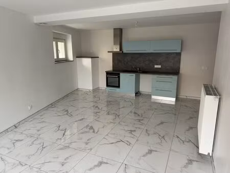 à louer appartement 111 m² – 800 € |épiez-sur-chiers