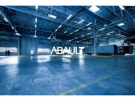 location local commercial 235m² st alban 31140