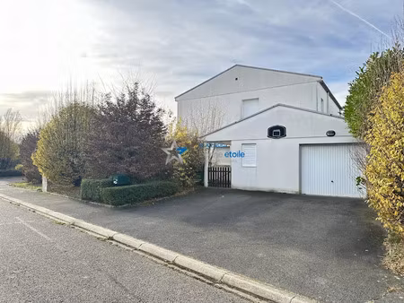 vente maison 6 pièces 136 m² à richebourg (52120)  160 000 €