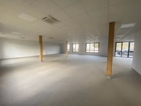 sud de nantes  bureaux 229 m² à vendre