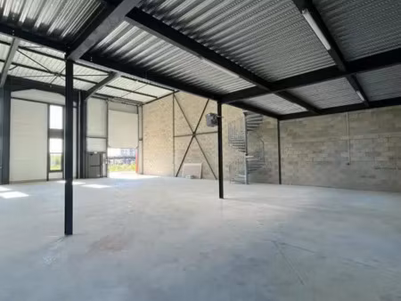 local d'activite a louer