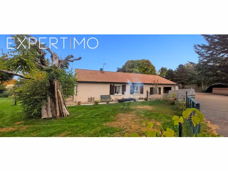 viager occupé (h/f) - maison de plain-pied avec vue dominante sur 6000 m² de terrain . pet