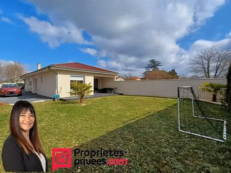 loft roanne 7 pièce(s) 123 m2 plain pied avec terrain