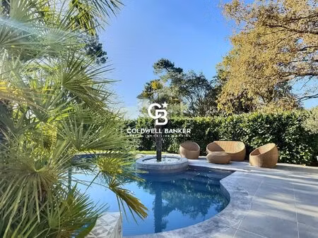 villa familiale : 4 chambres avec piscine à proximité des plages du pyla