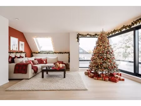 appartement te koop in oosteeklo met 1 slaapkamer