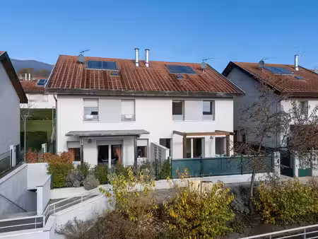 vente maison chevry 01170 - - surface privée