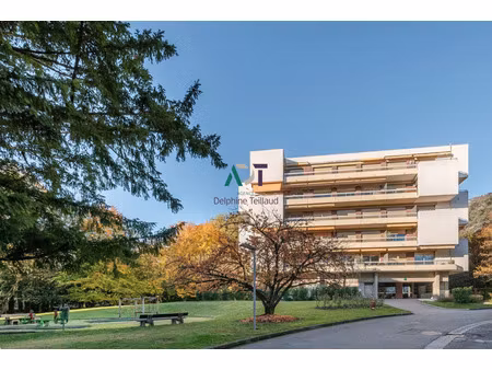 vente appartement 3 pièces 93m2 meylan 38240 - - surface privée