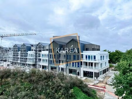 location local professionnel 42m² serris 77700