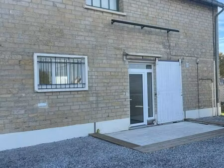 location local commercial 80m² cuverville 14840