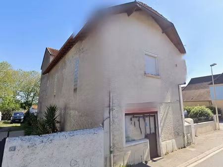 maison avec fort potentiel - 125 m²