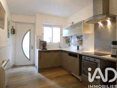 vente maison à névian (11200) : à vendre / 102m² névian