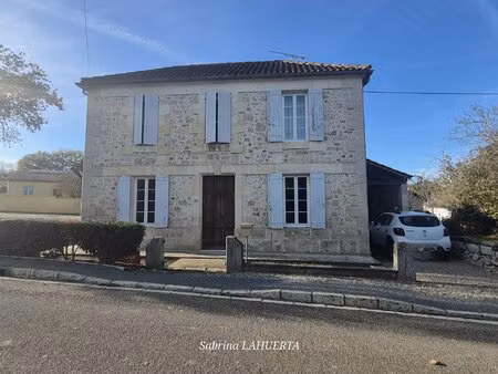 exclusivité – maison de village à nomdieu