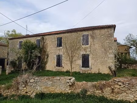 maison gersoise avec 1 ha de terre
