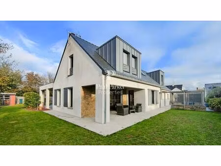 la turballe- hyper centre - maison contemporaine 194 m2 proche mer et commerces