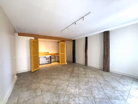location appartement 2 pièces 57m2 céret 66400 - 536 € - surface privée