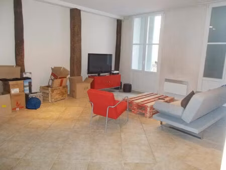 location appartement 2 pièces 57m2 céret 66400 - 570 € - surface privée